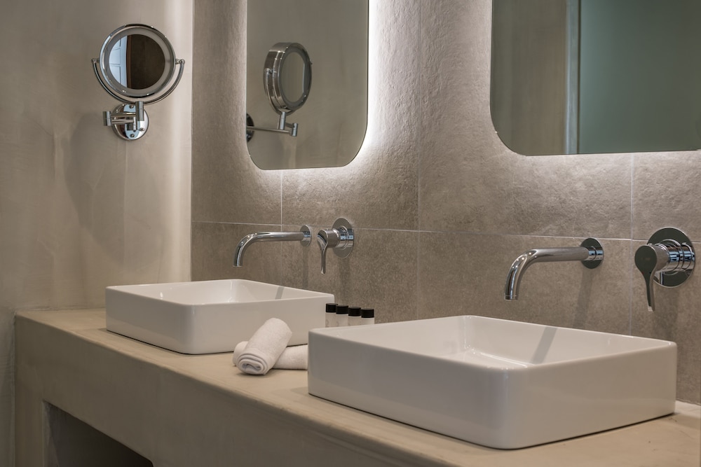 Arocaria Hotel Mykonos 46/49