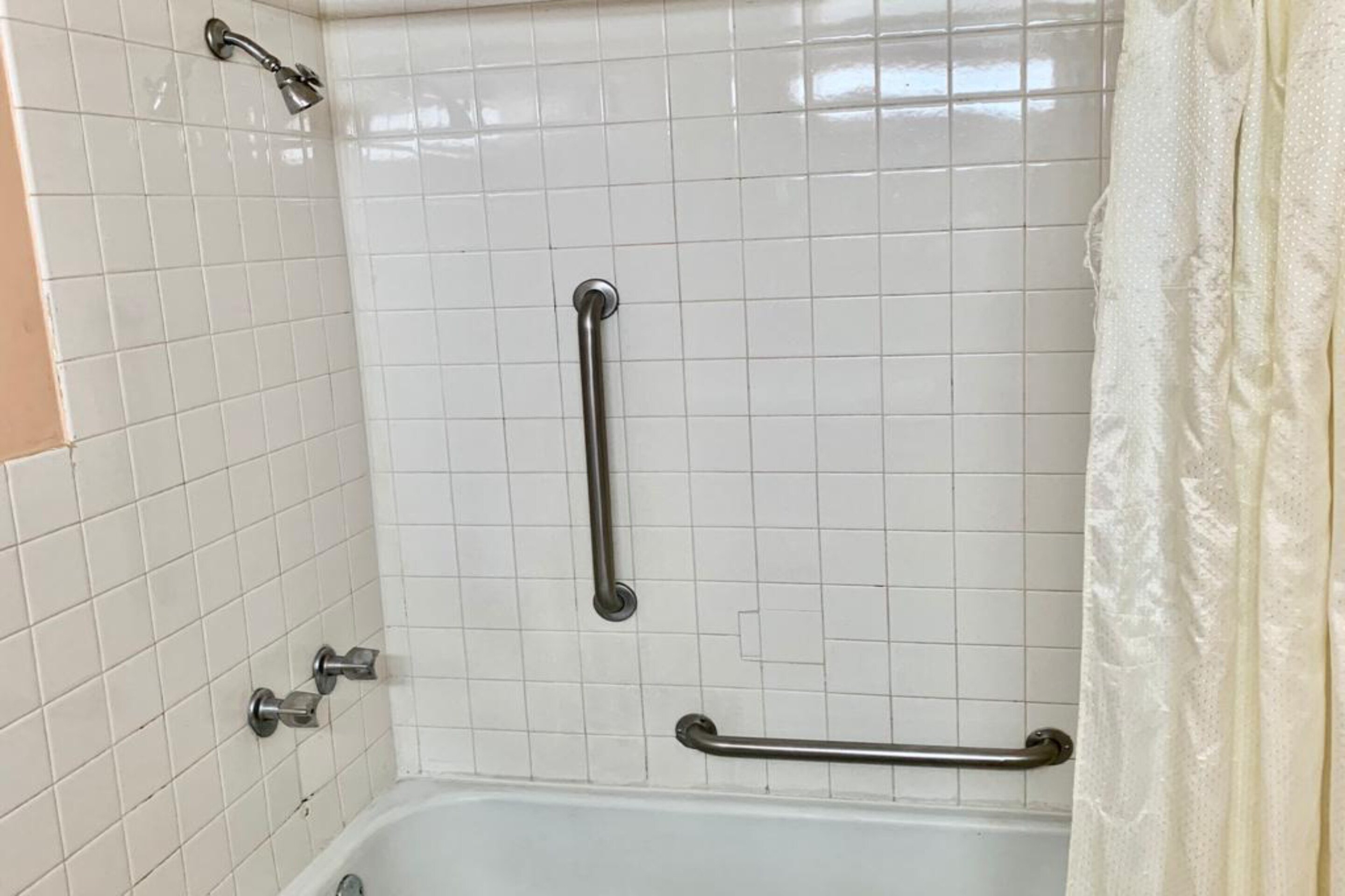 Red Carpet Inn & Suites Lima 64/64