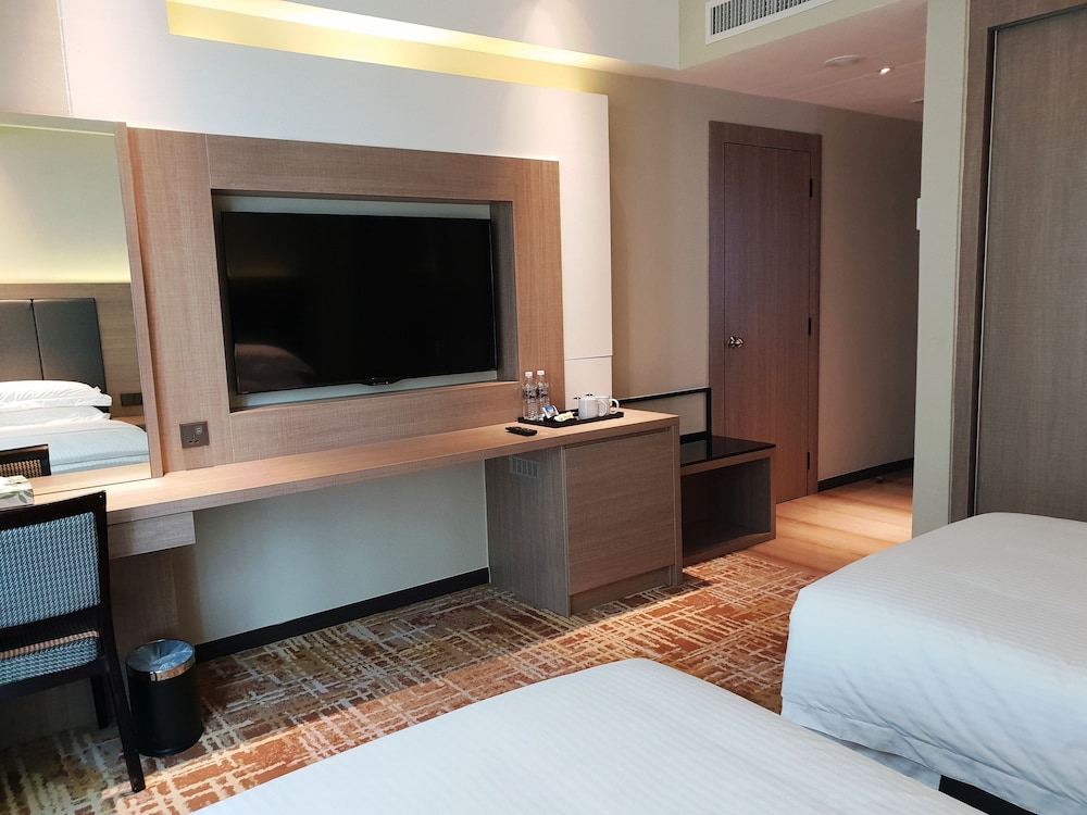 Ksl Hot Spring Resort 5/60