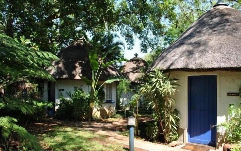 Blue Cottages 18/19