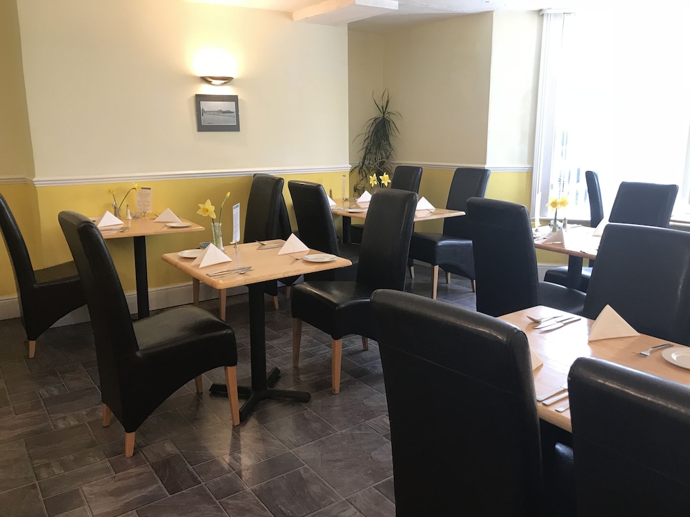 Kempfield House Hotel 33/50