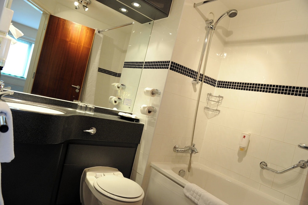 Holiday Inn Wolverhampton - Racecourse By IHG 49/49