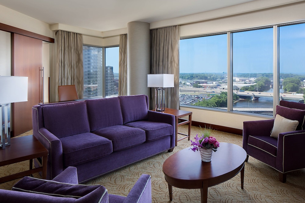 JW Marriott Hotel Grand Rapids 44/80