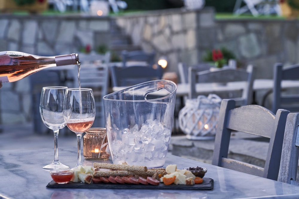 Mirabilia Boutique Hotel 45/86