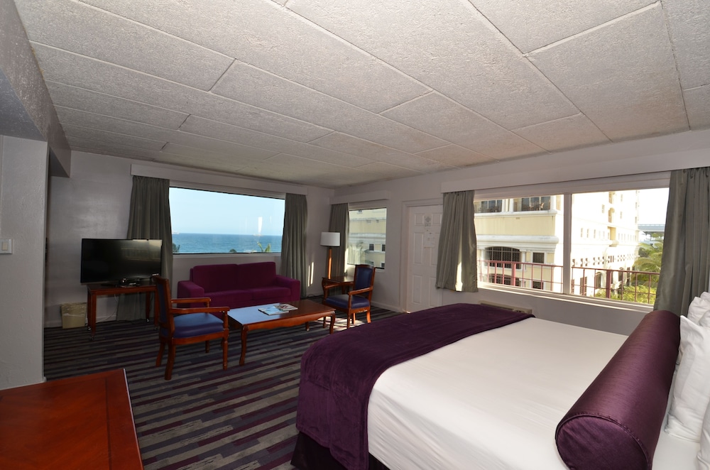 Sea Club Resort 15/45