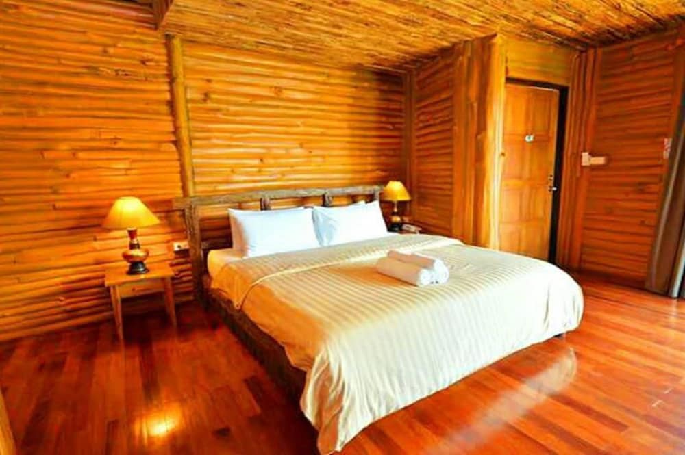 Blues River Resort Chanthaburi 37/64