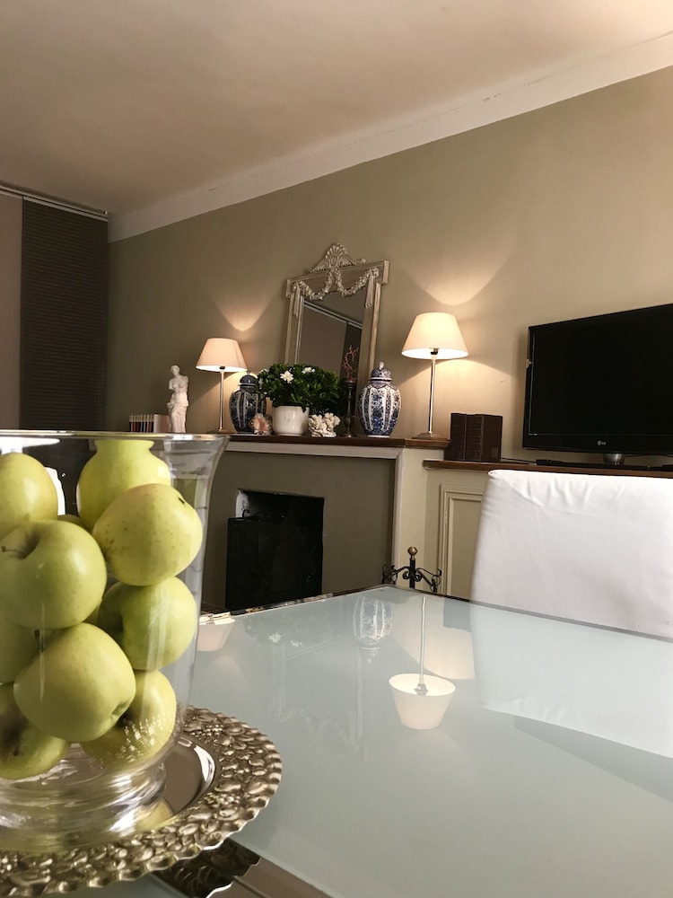 Capri Moon Guest House 27/50