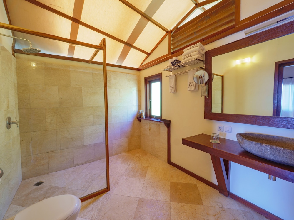 Komodo Resort 36/36