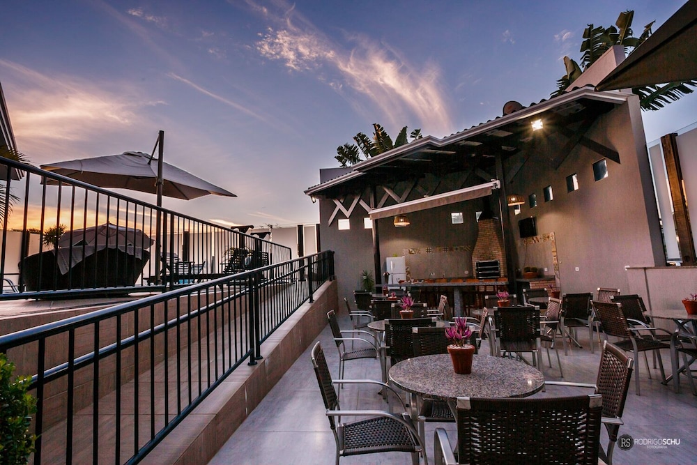 TONELLO BUSINESS HOTEL 42/47