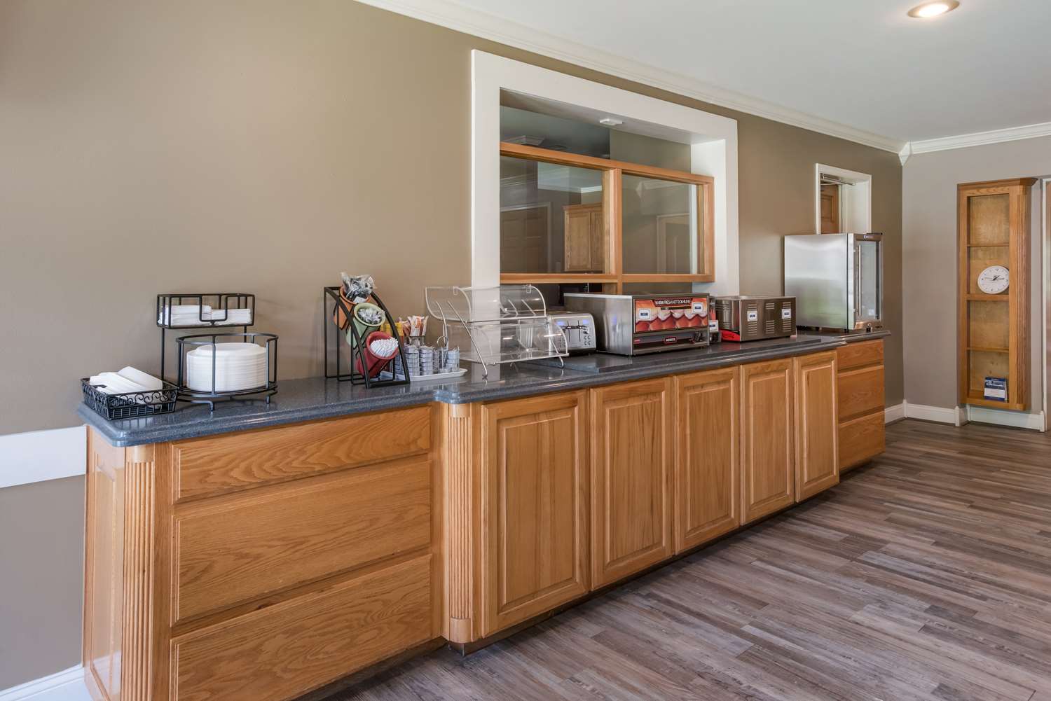 SureStay Hotel By Best Western Leesville 6/28