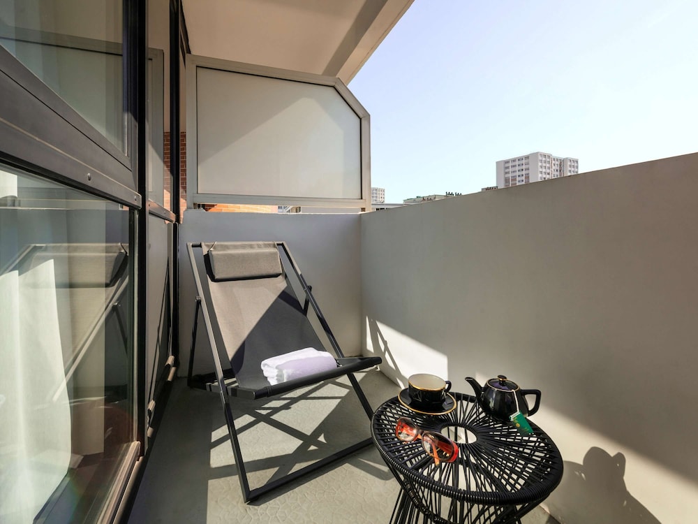 Mercure Paris Montparnasse Pasteur 32/73