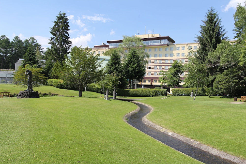 RESORT HOTEL TATESHINA 4/52