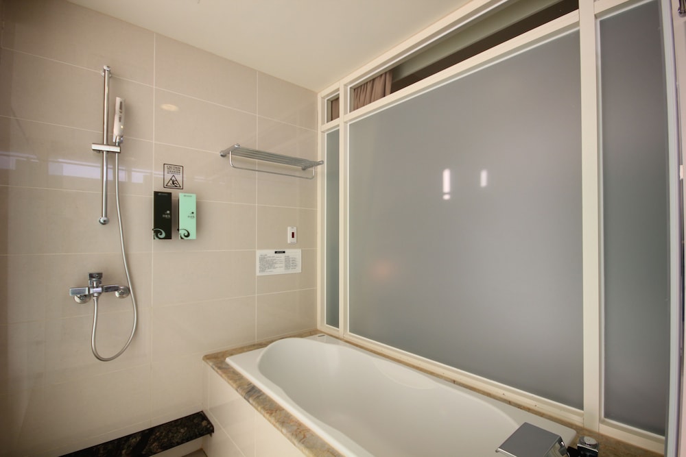 New Taipei Hot Spring Hotel 47/50