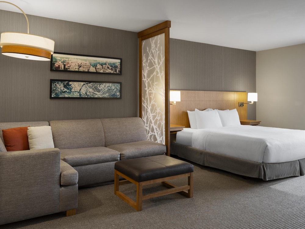 Hyatt Place West Des Moines/Jordan Creek 29/77