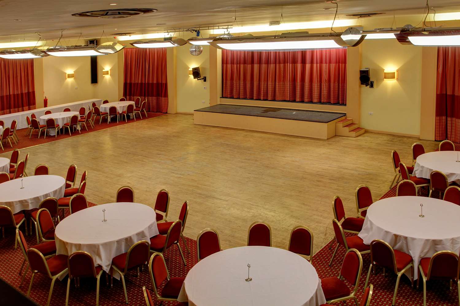Best Western Aberavon Beach Hotel 56/56