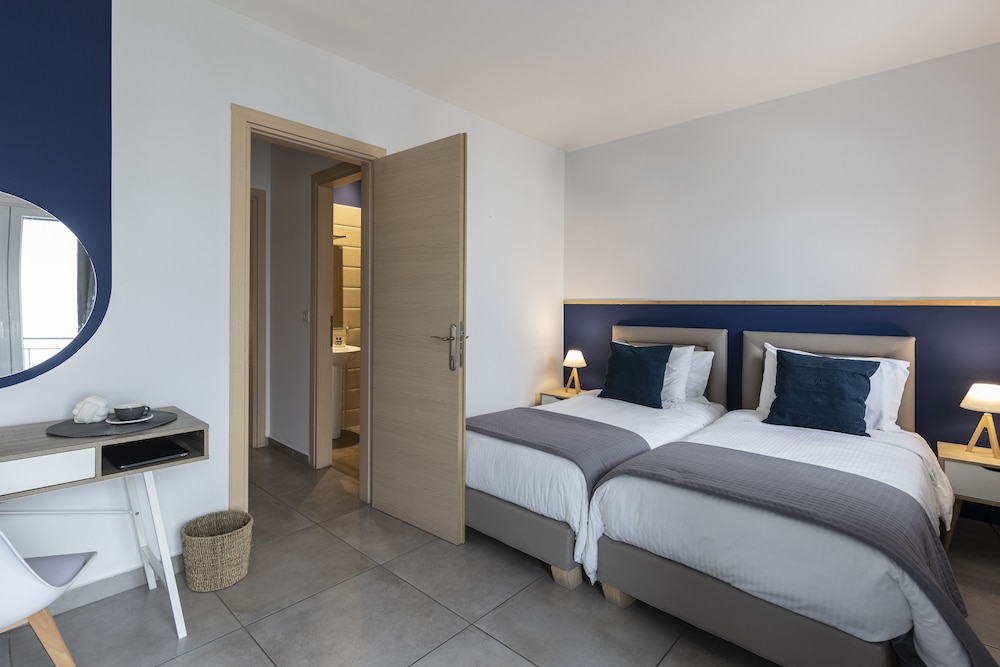 Hotel Kontes 28/65