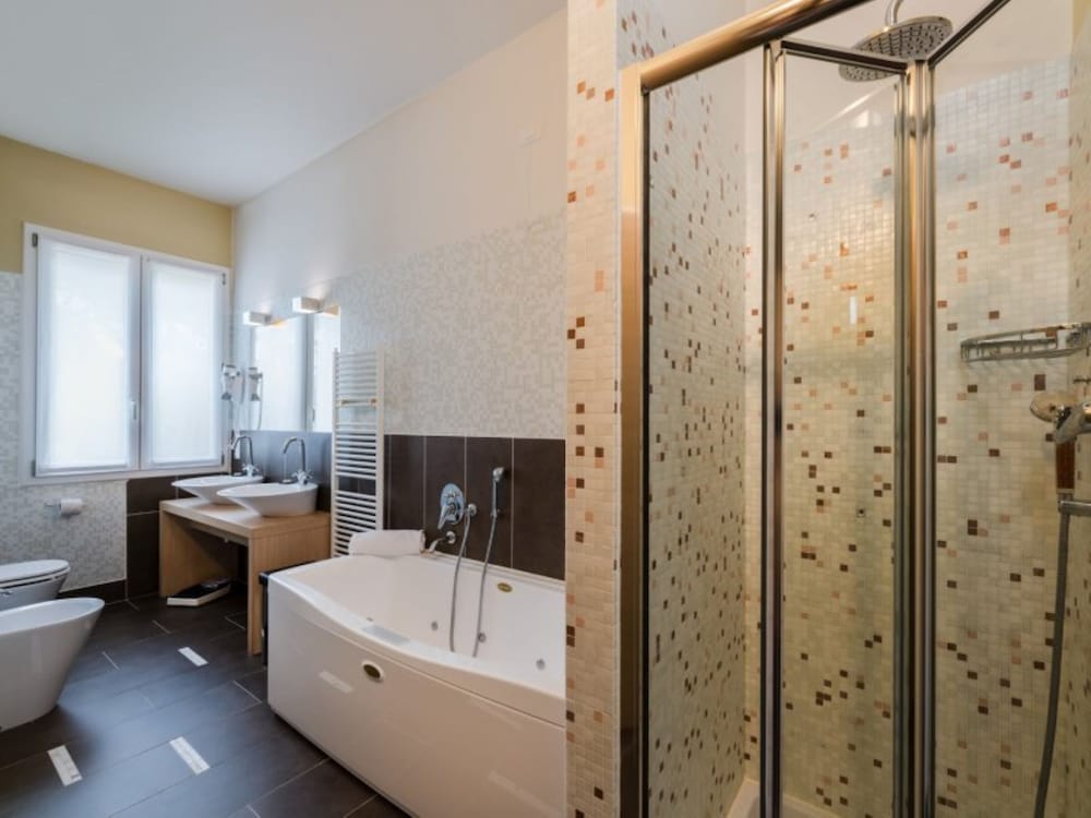 Hotel Mioni Royal San 17/72