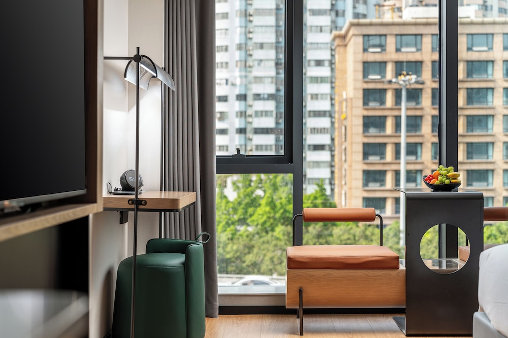 K.Space KaiShi hotel 32/50