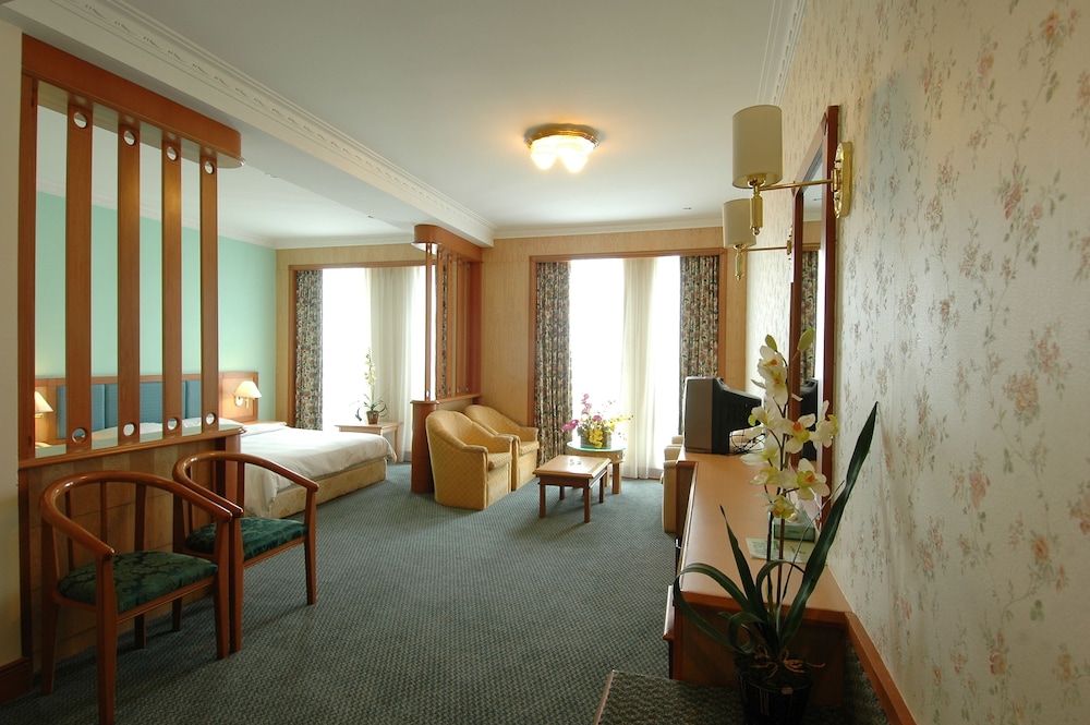 The Paramount Hotel 31/58