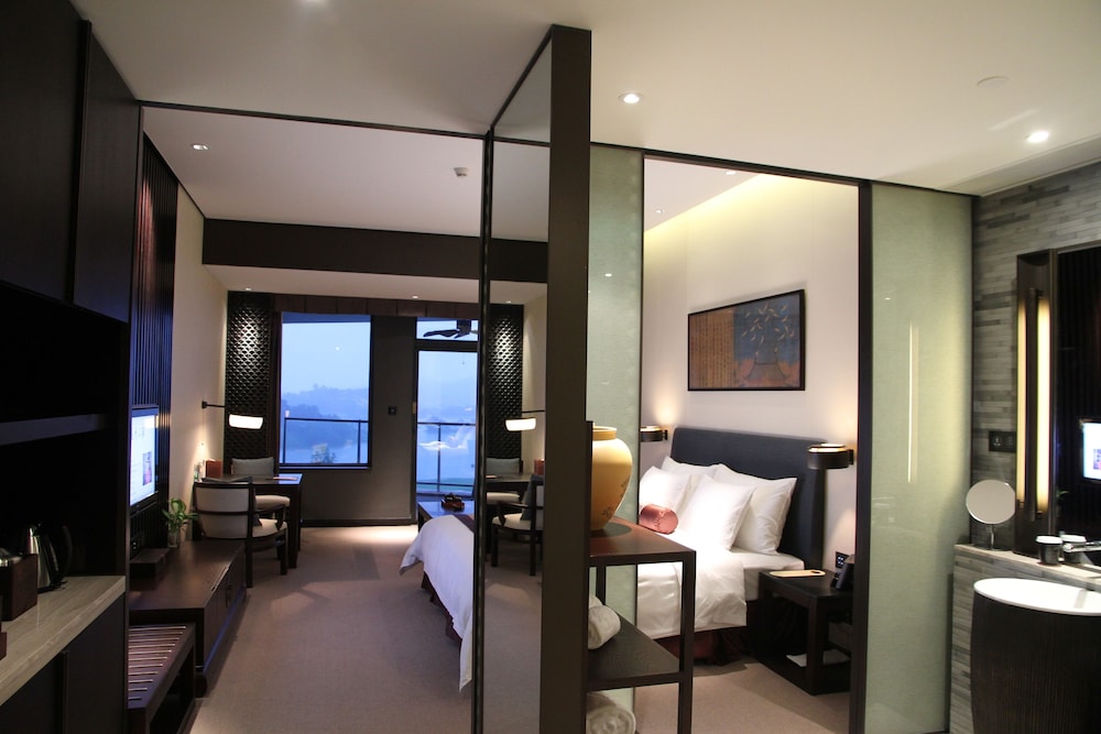 Shenzhen Castle Hotel 45/70