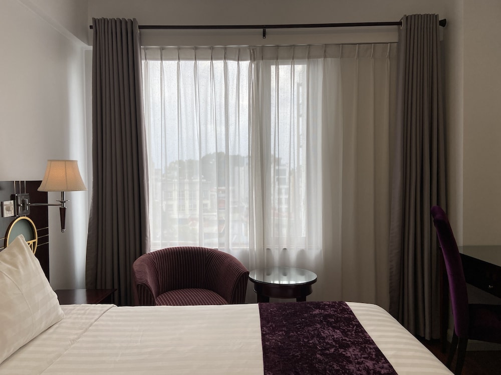 Flower Garden Hotel 21/50