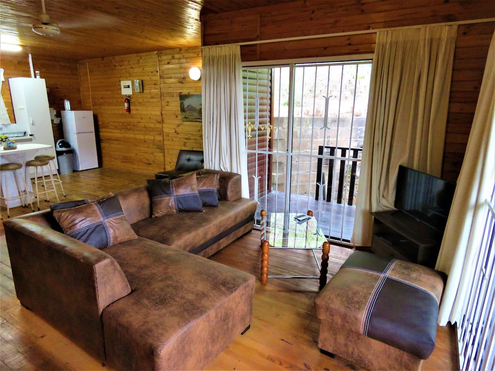 Viewpoint Lodge 23/50