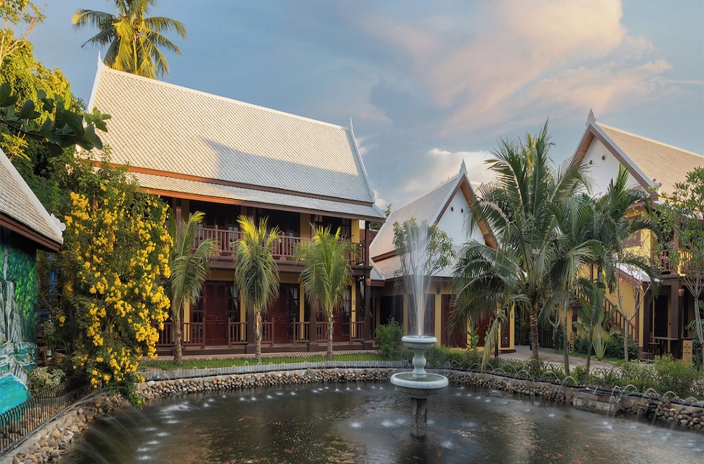 U Luang Prabang 40/48