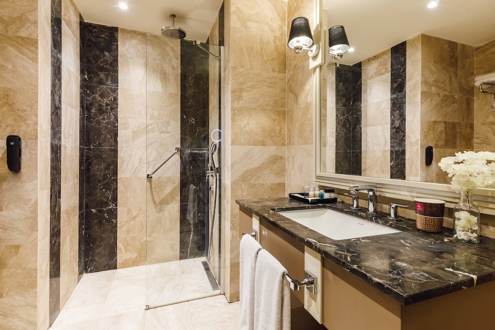 Ramada By Wyndham Istanbul Golden Horn 14/58