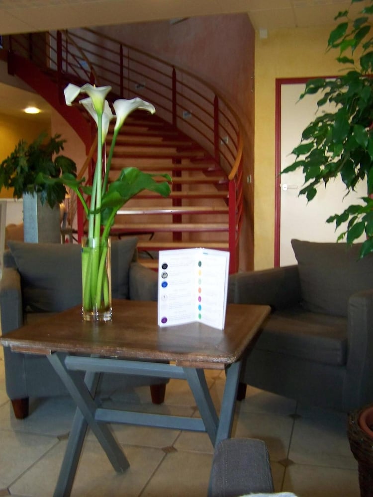 Brit Hotel Nogent Le Rotrou Hotel Du Perche 10/44