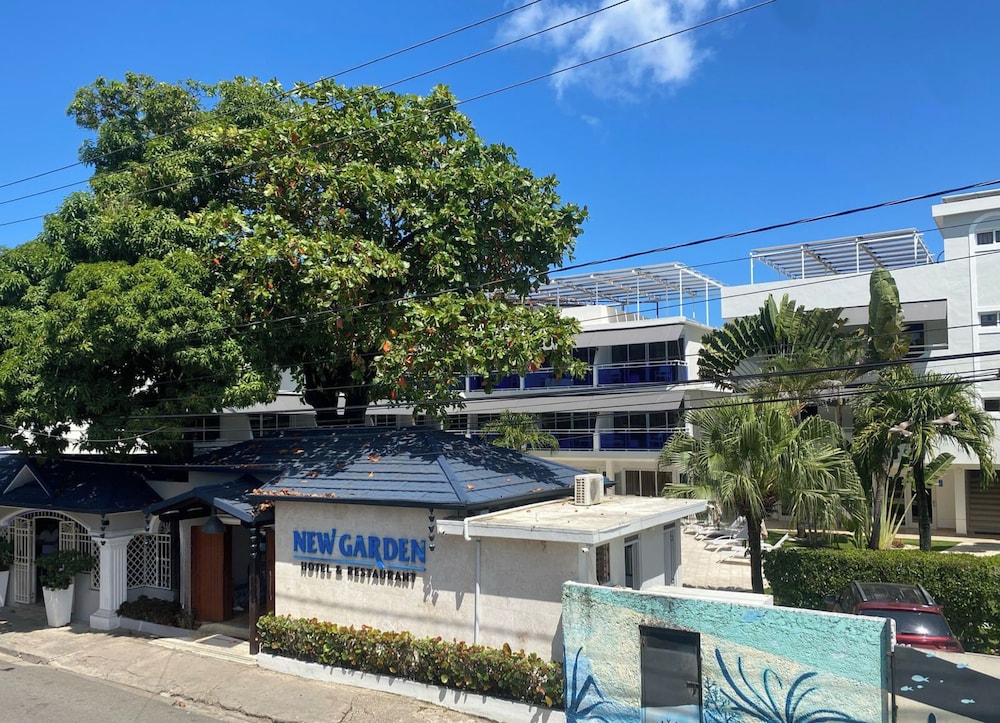 New Garden Hotel 53/59