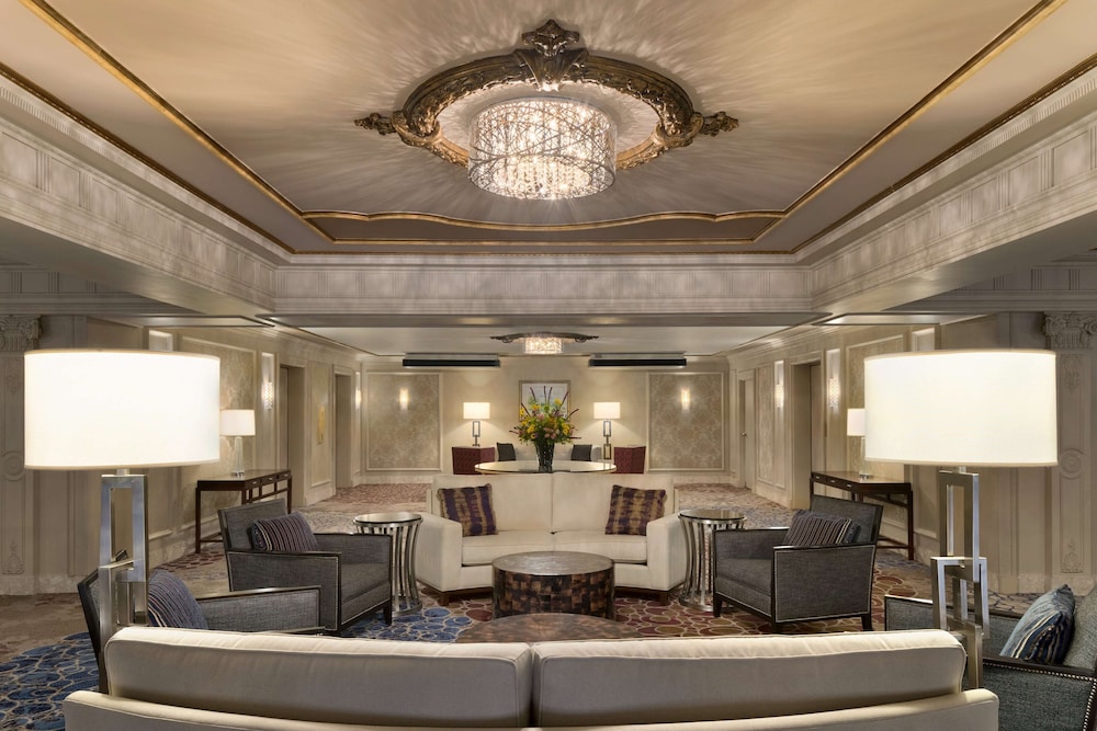 Hilton St. Louis Frontenac 50/76