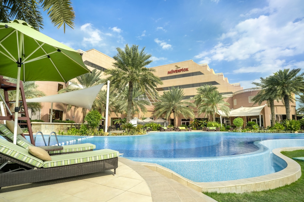 MOVENPICK HOTEL BAHRAIN 71/72