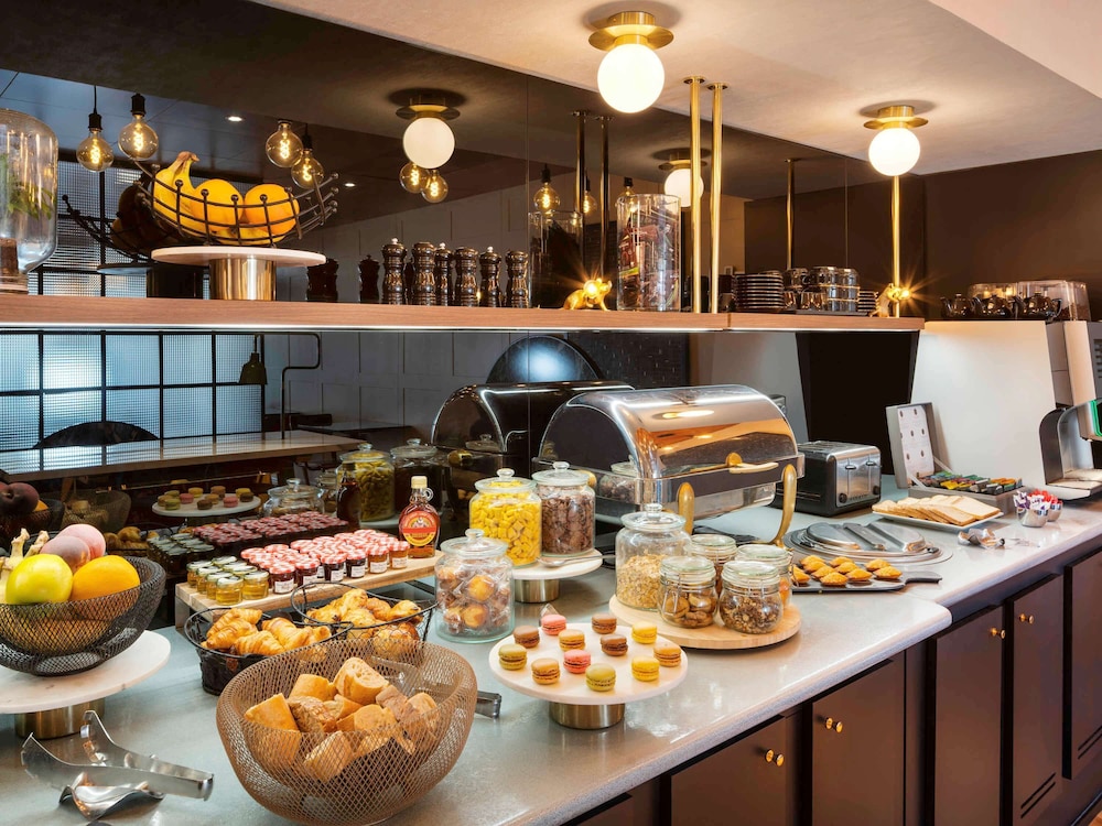 Mercure Paris Montparnasse Pasteur 49/73