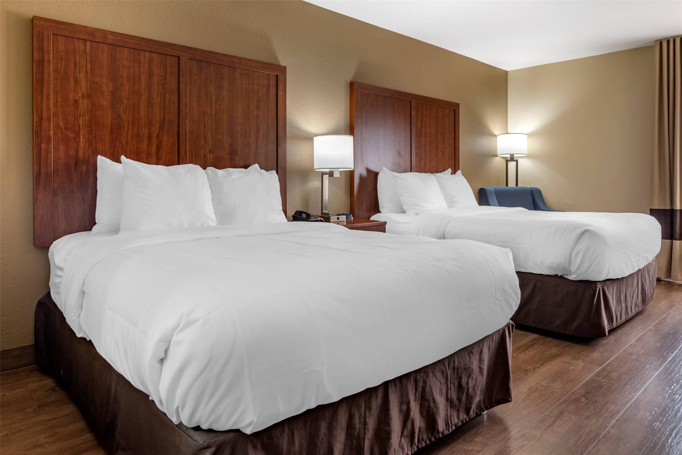غرفة بسريرين مزدوجين، Comfort Inn Birmingham Homewood 3/4