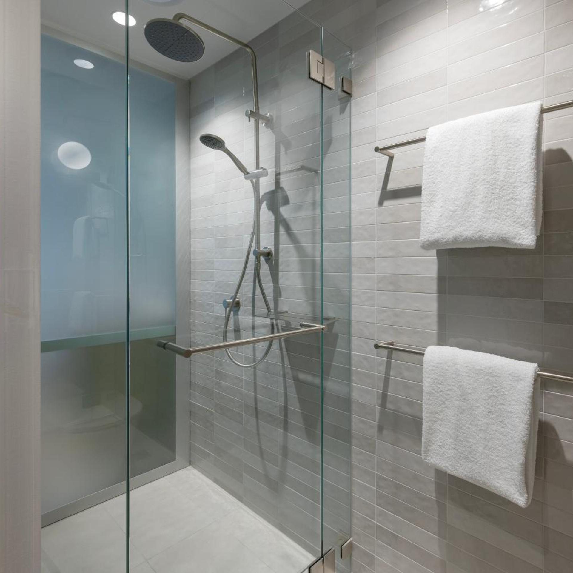 Lyf Bondi Junction Sydney 47/48