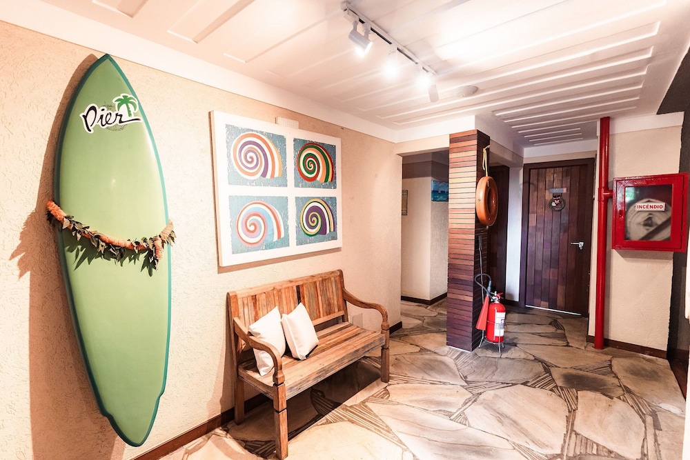 Pier Beach Hotel 47/68