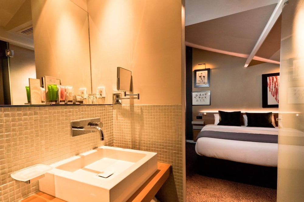 Fred Hotel 15/70