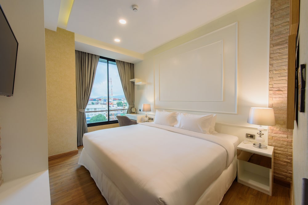 Parc Borough City Resort 25/74