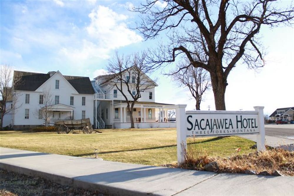 Sacajawea Hotel 44/50