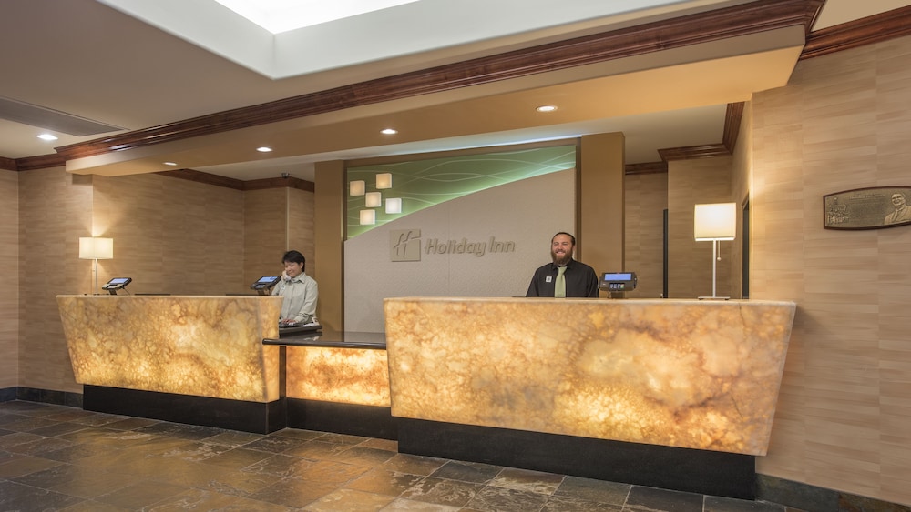 Holiday Inn Denver Lakewood 6/61