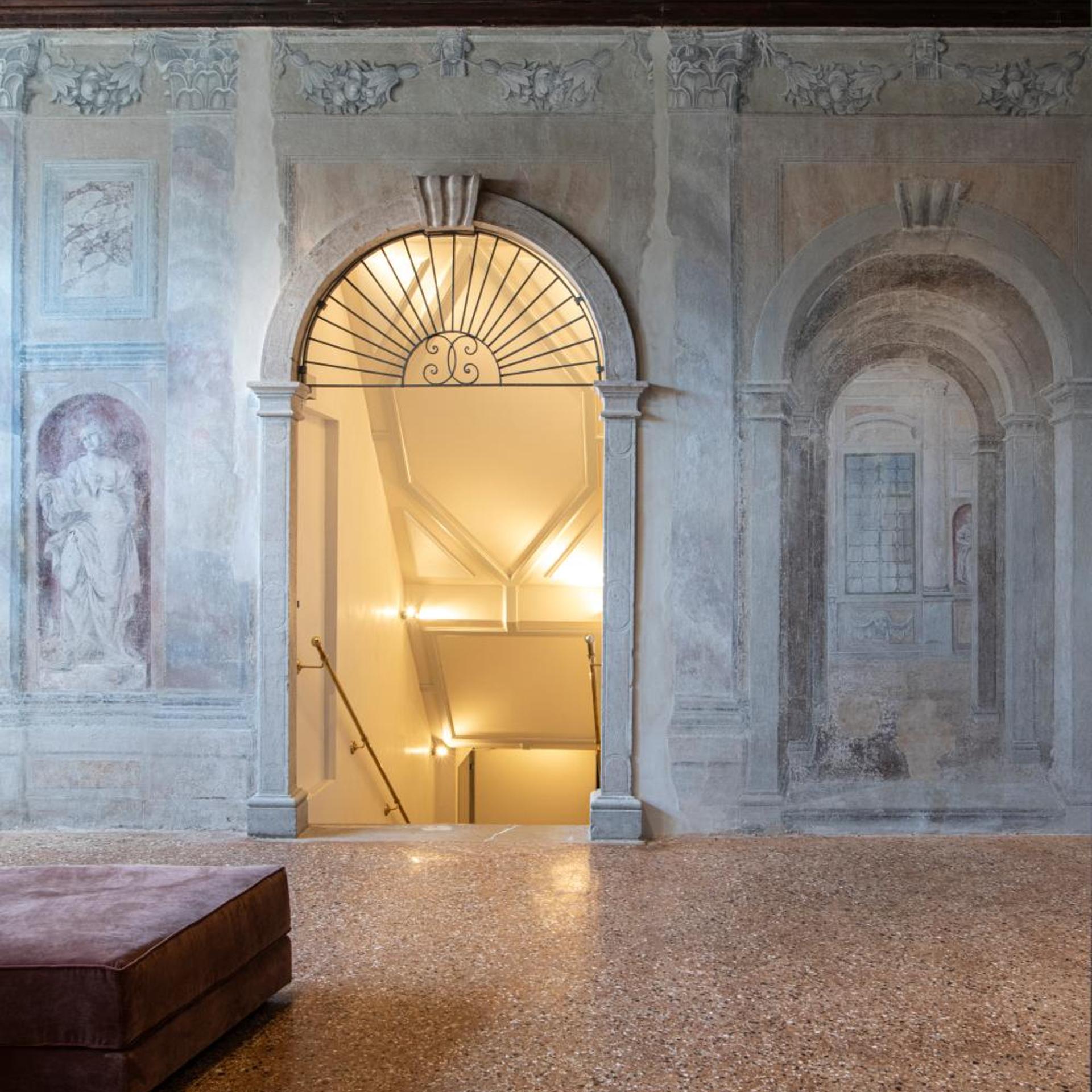 Palazzo De Polo 32/50