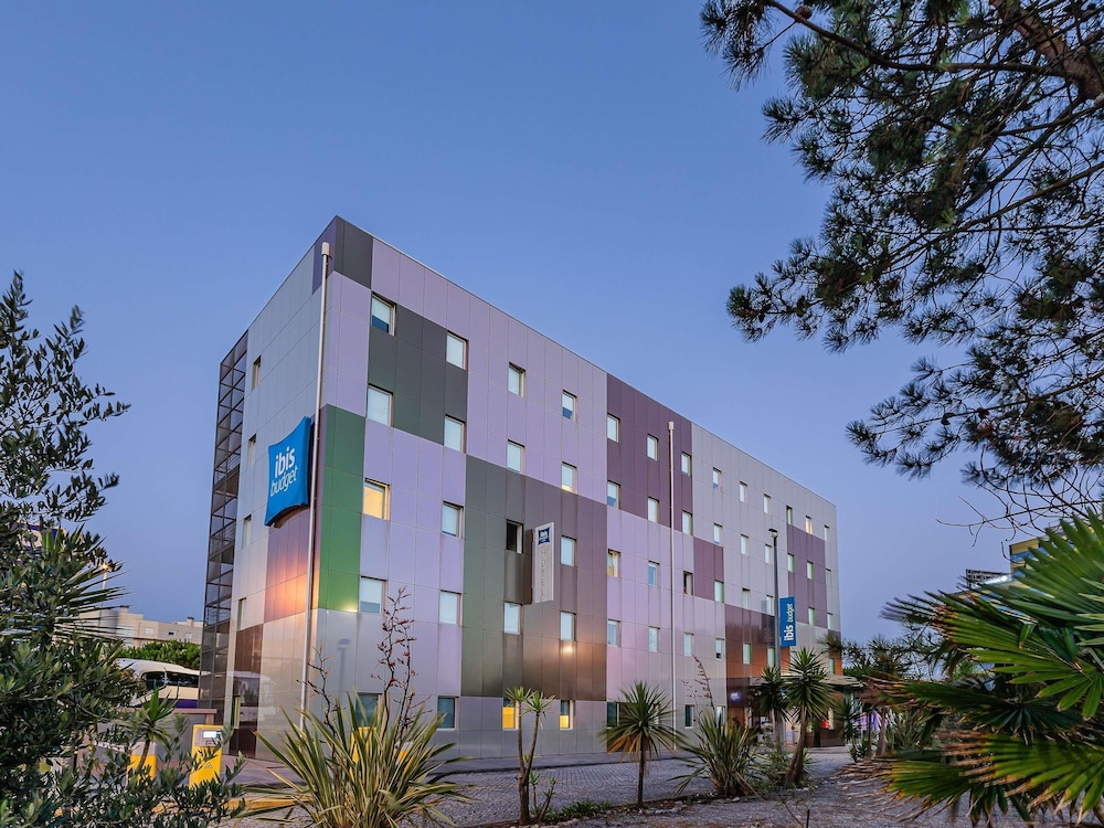 Ibis Budget Porto Gaia 3/50