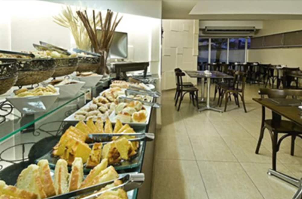 restaurant-cafeteria