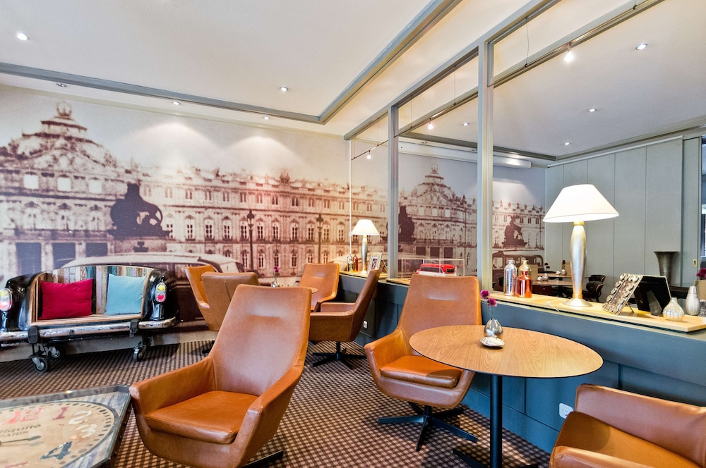 ANA Neotel, Trademark Collection by Wyndham 52/77