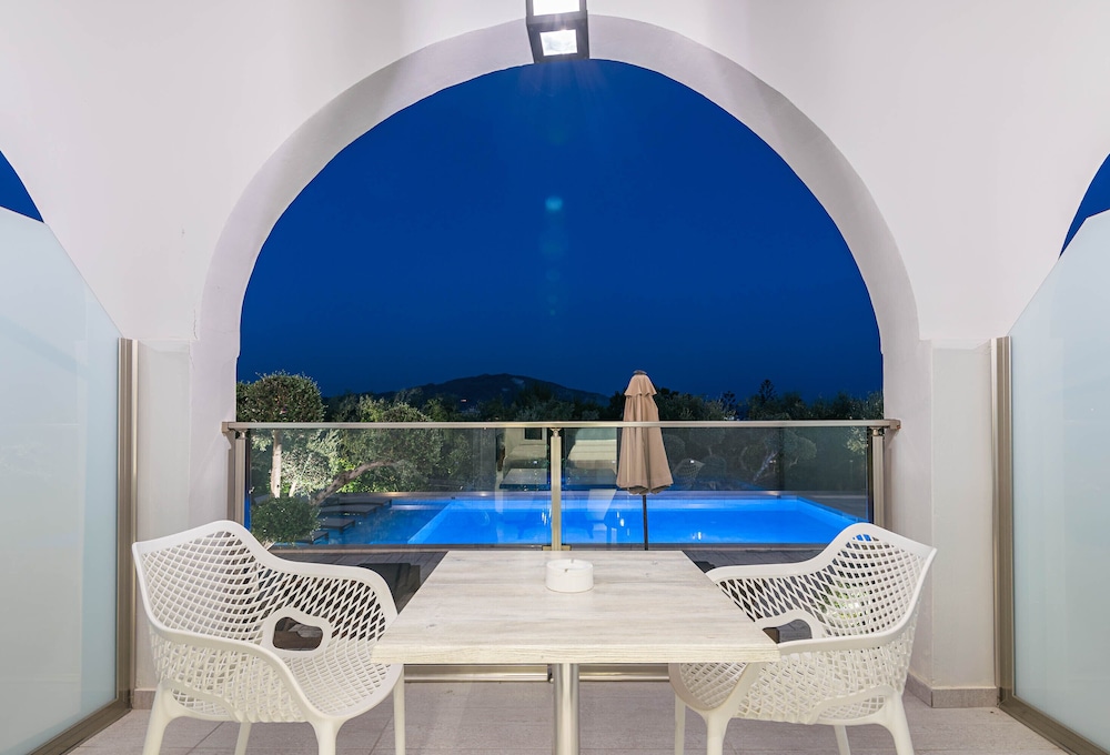 Litore Luxury Living 17/50