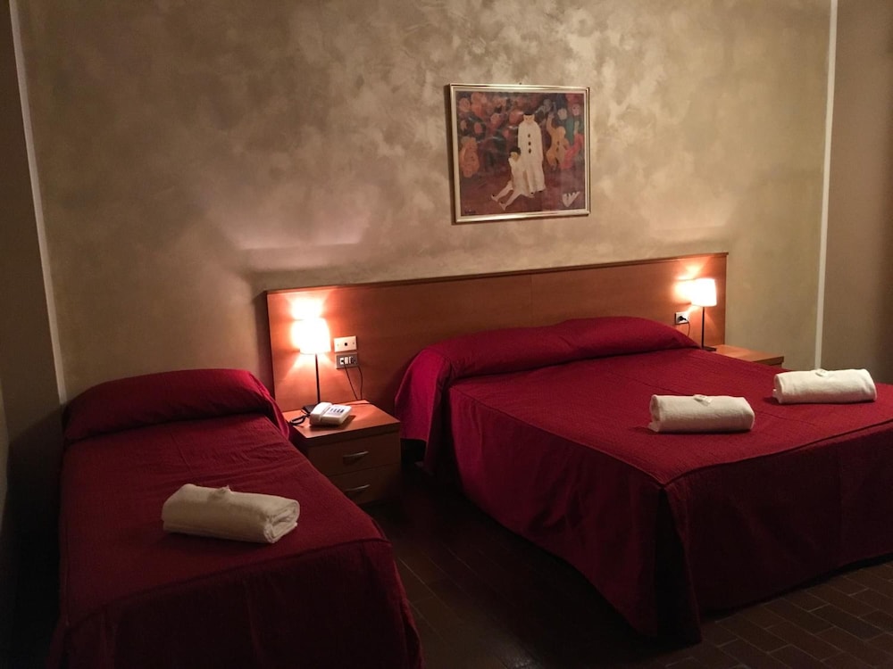 Hotel Forum 26/70
