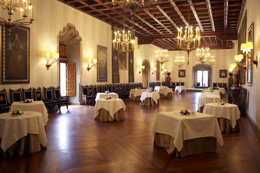 Parador de Santiago de Compostela 33/71