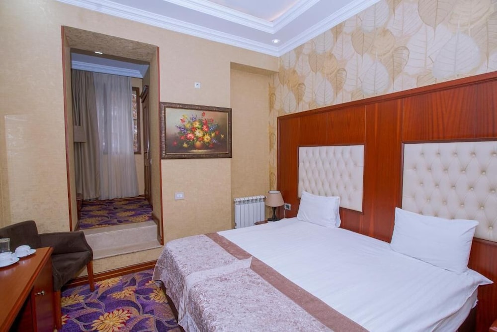 Clover Hotel Baku 4/50