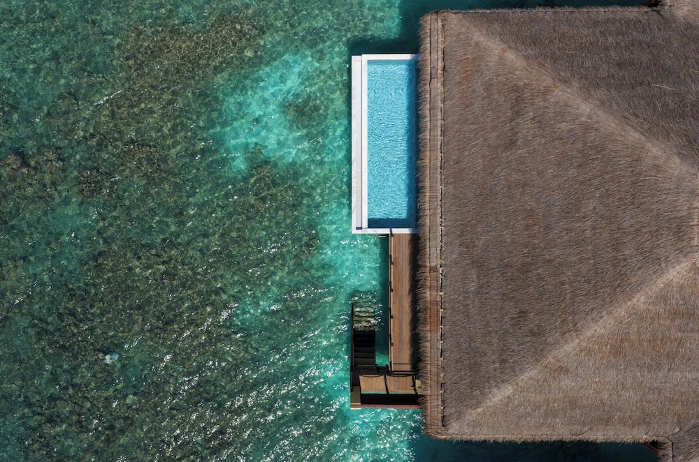 Mirihi Island Resort, Male 33/56