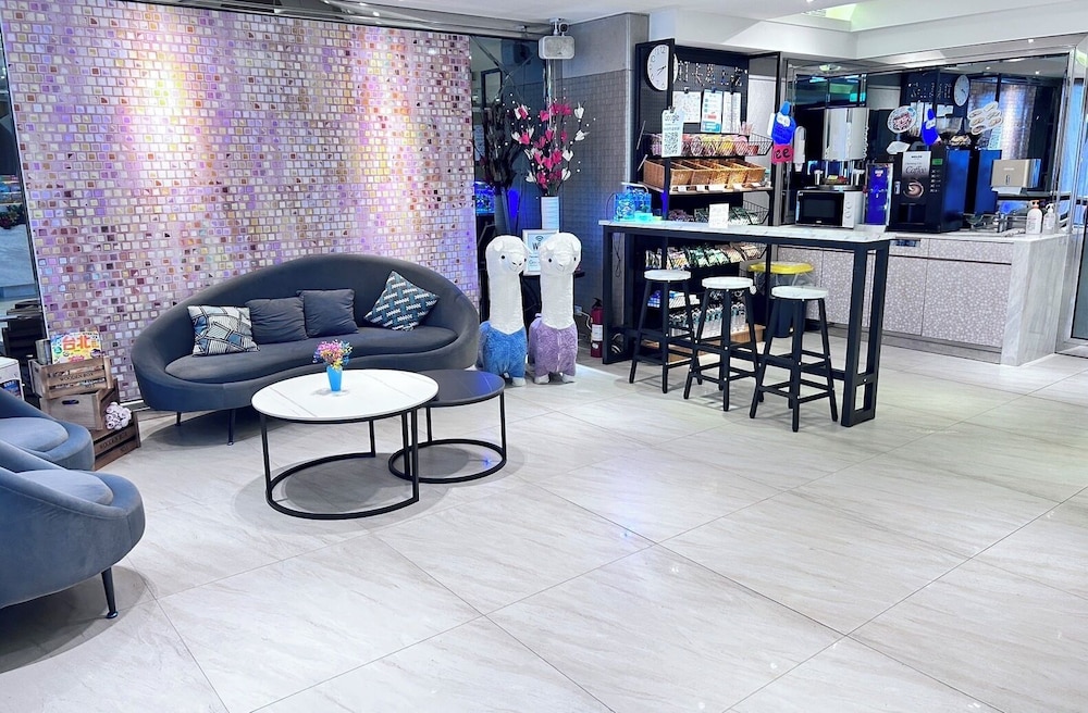 HopeCity Minsheng Hotel 32/44